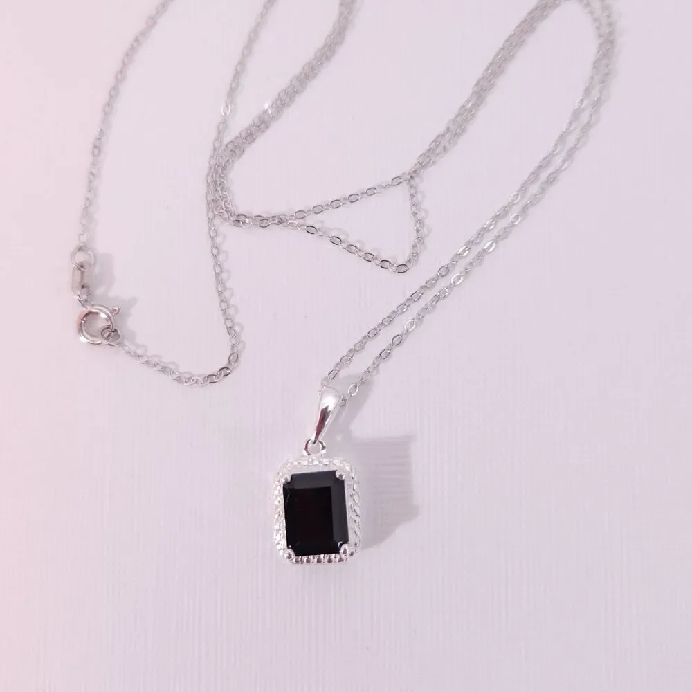 Thai Black Spinel Pendant Necklace & Chain Made in Italy